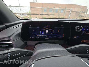 2025 Chevrolet Traverse Z71 - miniatura 9