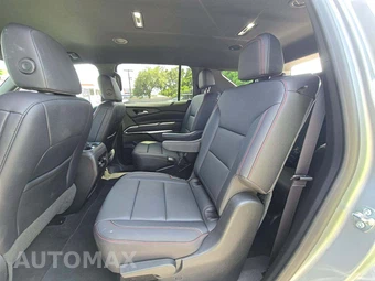2025 Chevrolet Traverse Z71 - miniatura 10