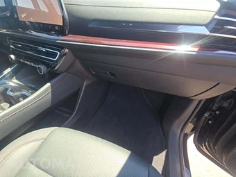 2025 Chevrolet Traverse Z71 - miniatura 16