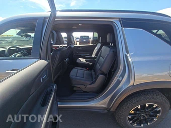 2025 Chevrolet Traverse Z71 - miniatura 10