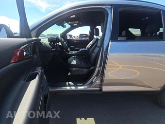 2025 Chevrolet Traverse Z71 - miniatura 3