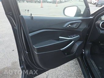 2025 Chevrolet Trax 1RS - miniatura 9