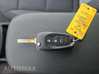 2025 Chevrolet Trax 1RS - miniatura 8