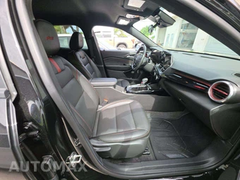 2025 Chevrolet Trax 2RS – miniatura 18