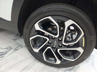 2025 Chevrolet Trax 2RS - miniatura 23