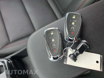 2025 Chevrolet Trax 2RS - miniatura 8