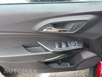 2025 Chevrolet Trax 2RS - miniatura 15