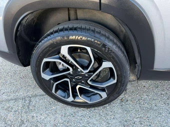 2025 Chevrolet Trax 2RS - miniatura 21