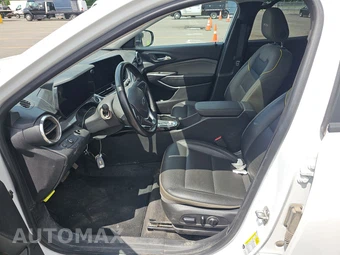 2025 Chevrolet Trax ACTIV - miniatura 7