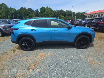 2025 Chevrolet Trax ACTIV - miniatura 5