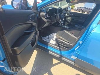 2025 Chevrolet Trax ACTIV - miniatura 6