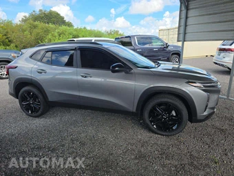 2025 Chevrolet Trax ACTIV - miniatura 4