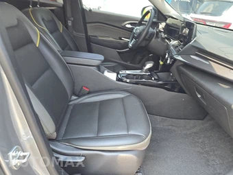 2025 Chevrolet Trax ACTIV - miniatura 8