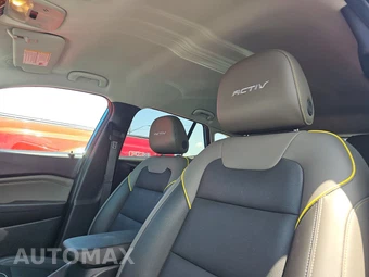 2025 Chevrolet Trax ACTIV - miniatura 17