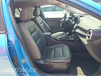 2025 Chevrolet Trax ACTIV - miniatura 8