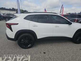 2025 Chevrolet Trax ACTIV - miniatura 4
