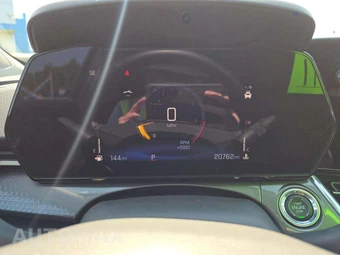 2025 Chevrolet Trax ACTIV - miniatura 9