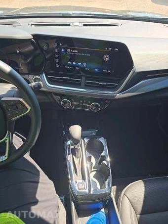 2025 Chevrolet Trax ACTIV - miniatura 10