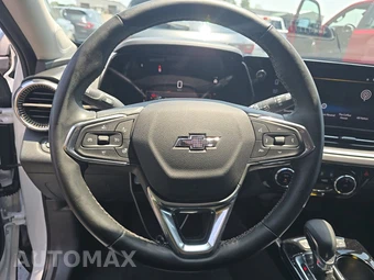 2025 Chevrolet Trax ACTIV - miniatura 10