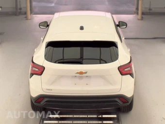 2025 Chevrolet Trax LS - miniatura 5