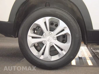 2025 Chevrolet Trax LS - miniatura 11