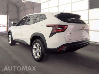 2025 Chevrolet Trax LS - miniatura 6