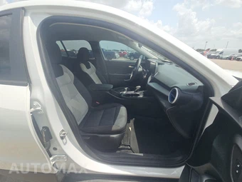 2025 Chevrolet Trax LS - miniatura 8