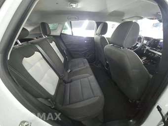 2025 Chevrolet Trax LS – miniatura 16