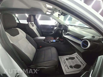 2025 Chevrolet Trax LS – miniatura 18