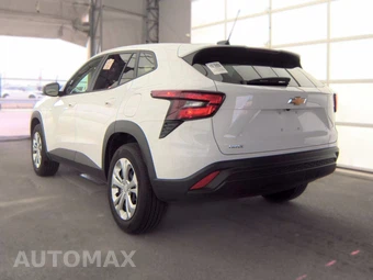 2025 Chevrolet Trax LS - miniatura 6