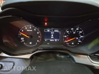 2025 Chevrolet Trax LS - miniatura 9