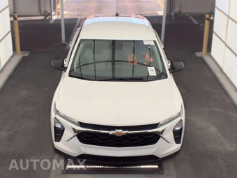 2025 Chevrolet Trax LS – miniatura 2
