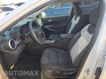 2025 Chevrolet Trax LS – miniatura 7