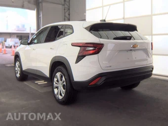 2025 Chevrolet Trax LS – miniatura 6