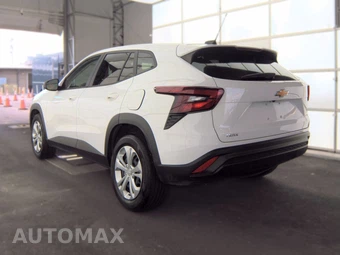 2025 Chevrolet Trax LS – miniatura 6