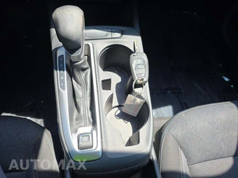 2025 Chevrolet Trax LS - miniatura 5