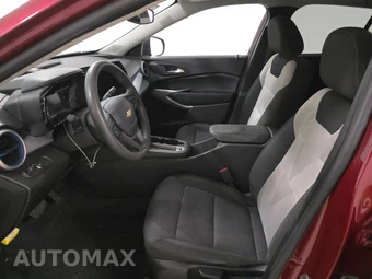 2025 Chevrolet Trax LS – miniatura 7