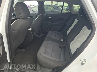 2025 Chevrolet Trax LS – miniatura 13