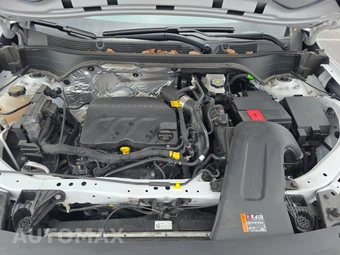 2025 Chevrolet Trax LS – miniatura 15