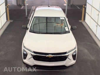 2025 Chevrolet Trax LS – miniatura 2