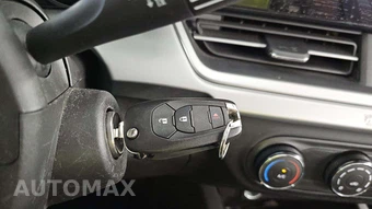 2025 Chevrolet Trax LS - miniatura 20