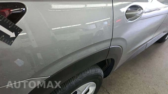 2025 Chevrolet Trax LS - miniatura 24