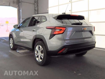 2025 Chevrolet Trax LS - miniatura 6