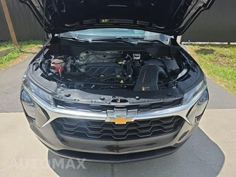 2025 Chevrolet Trax LS - miniatura 18
