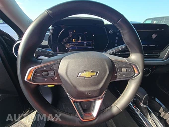 2025 Chevrolet Trax LT – miniatura 10