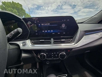 2025 Chevrolet Trax LT – miniatura 7