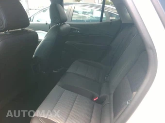 2025 Chevrolet Trax LT – miniatura 11