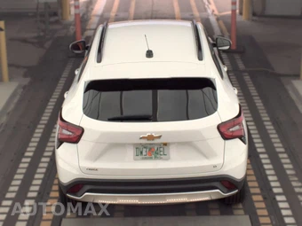 2025 Chevrolet Trax LT - miniatura 5