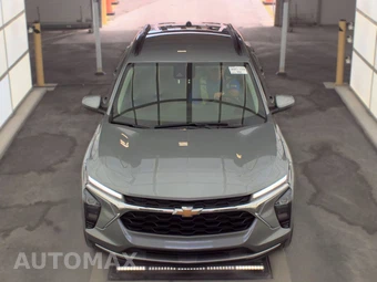 2025 Chevrolet Trax LT - miniatura 2