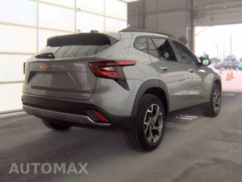2025 Chevrolet Trax LT - miniatura 4